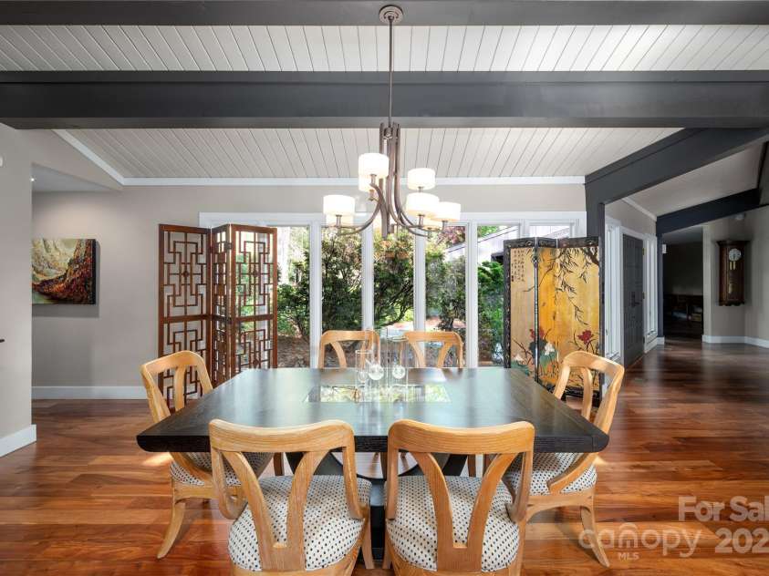 115 Stuyvesant Road, Asheville, NC 28803.  MLS# CAR4254634, YatesRealty ID 11253. 