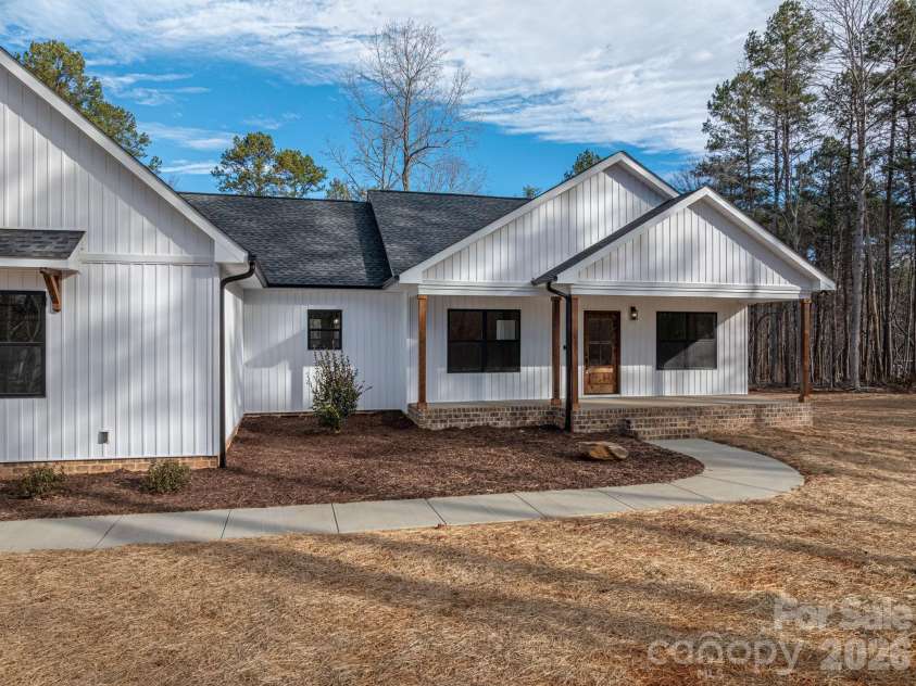 6335 Forney Hill Road, Denver, NC 28037.  MLS# CAR4346554, YatesRealty ID 11253. 