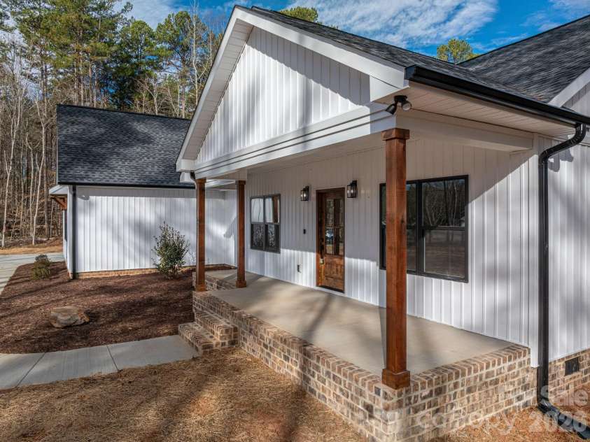 6335 Forney Hill Road, Denver, NC 28037.  MLS# CAR4346554, YatesRealty ID 11253. Covered front porch