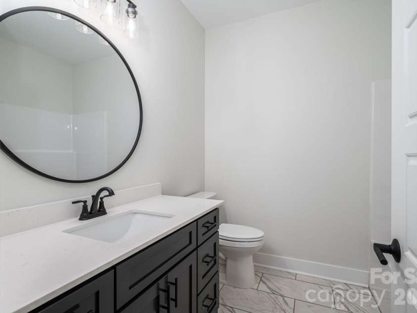 6335 Forney Hill Road, Denver, NC 28037.  MLS# CAR4346554, YatesRealty ID 11253. Guest Bath