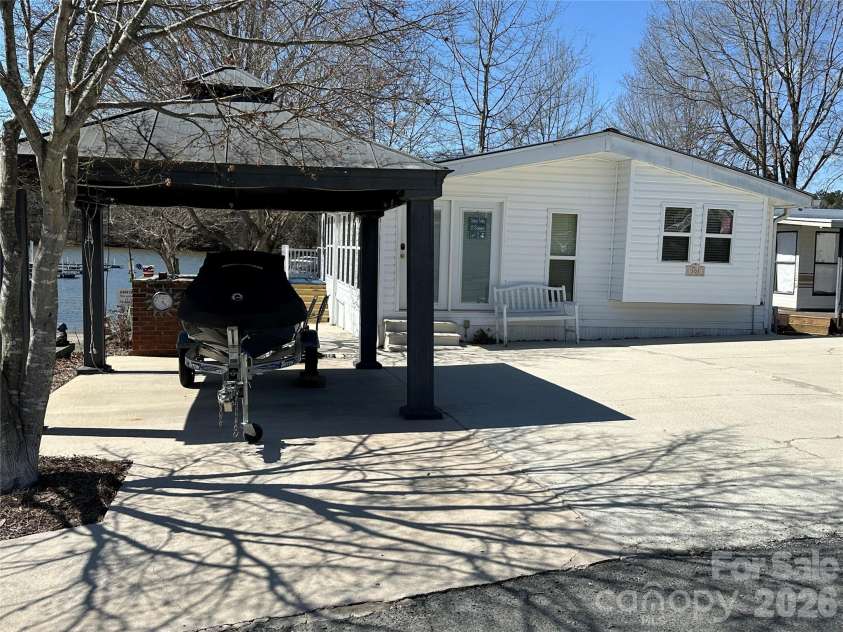 101 Dogwood Circle, New London, NC 28127.  MLS# CAR4356250, YatesRealty ID 11254. 