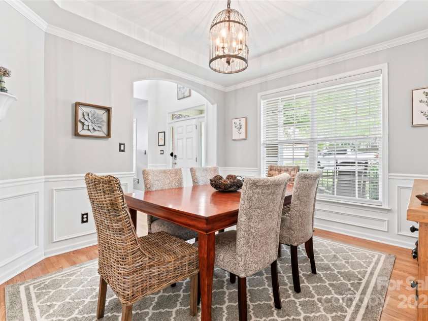 1009 Anduin Falls Drive, Charlotte, NC 28269.  MLS# CAR4248583, YatesRealty ID 11255. 