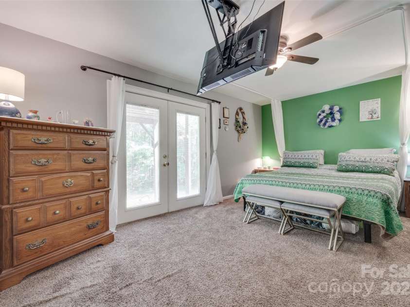 679 Fairforest Road, Chester, SC 29706.  MLS# CAR4255547, YatesRealty ID 11257. 2nd Primary Bedroom