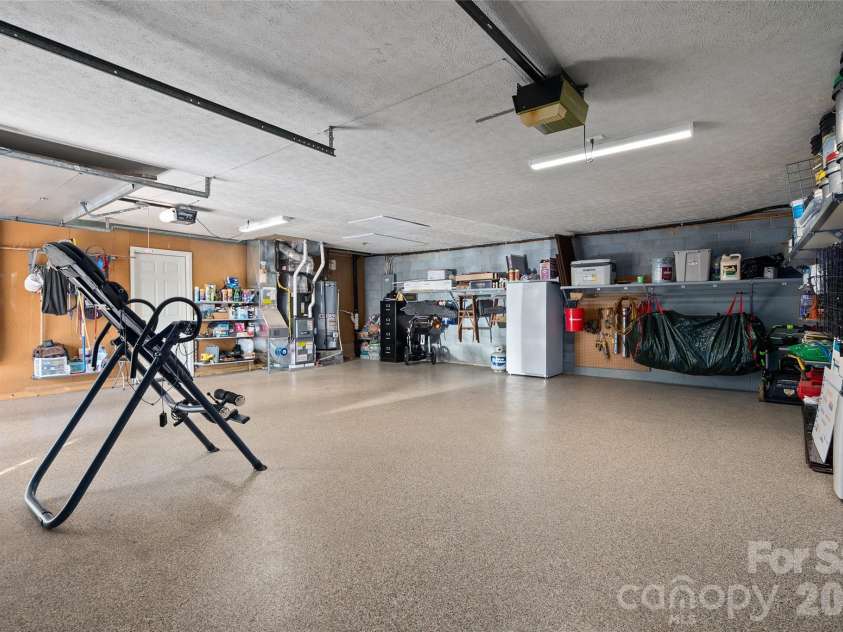 3017 Chestnut Tree Road, Hendersonville, NC 28792.  MLS# CAR4346755, YatesRealty ID 11258. 