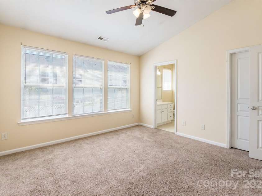 827 Gentlewinds Court, Fort Mill, SC 29708.  MLS# CAR4300243, YatesRealty ID 11259. 