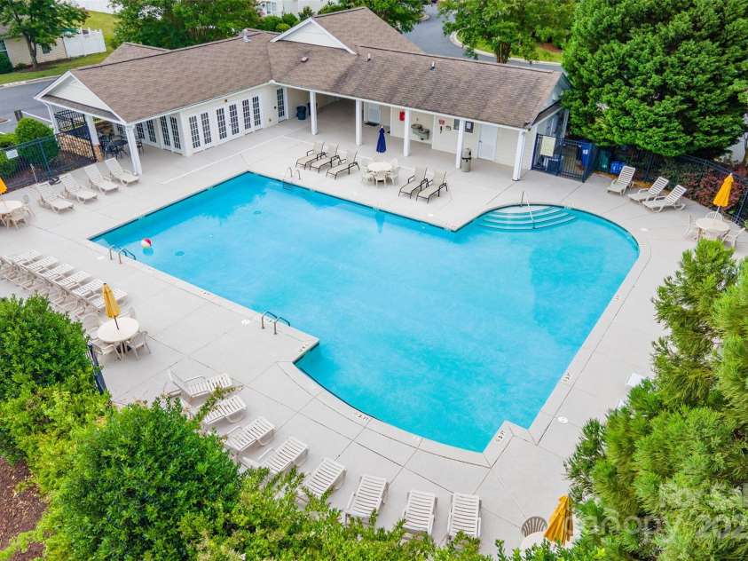 827 Gentlewinds Court, Fort Mill, SC 29708.  MLS# CAR4300243, YatesRealty ID 11259. 