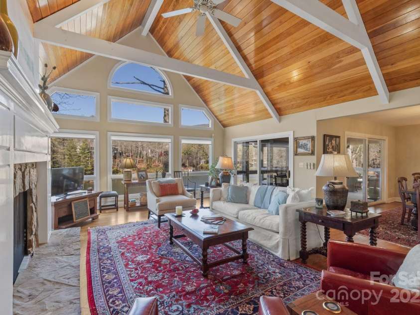 100 The Pinnacle Drive, Sapphire, NC 28774.  MLS# CAR4325030, YatesRealty ID 1126. 