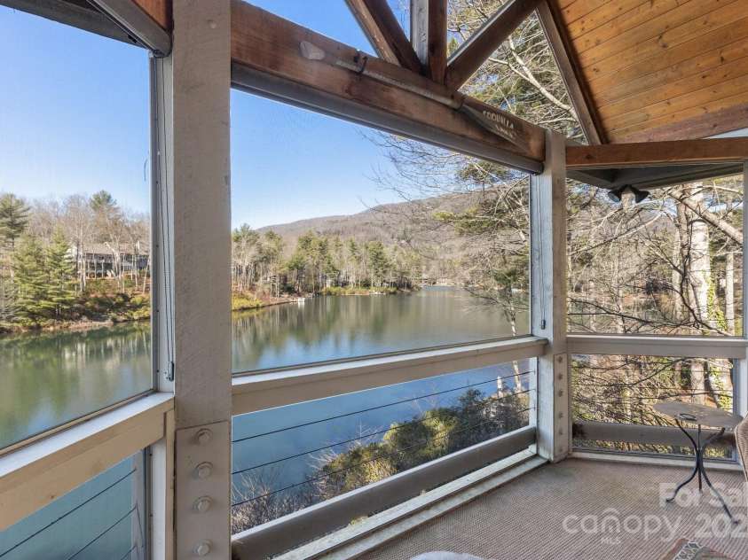 100 The Pinnacle Drive, Sapphire, NC 28774.  MLS# CAR4325030, YatesRealty ID 1126. 