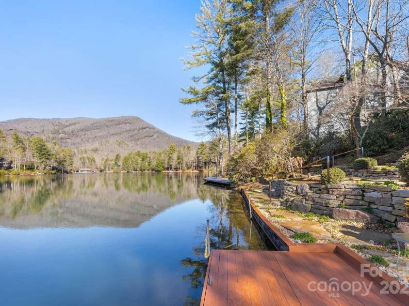 100 The Pinnacle Drive, Sapphire, NC 28774.  MLS# CAR4325030, YatesRealty ID 1126. 