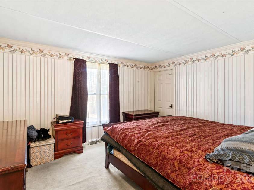 906 Harmony Drive, Statesville, NC 28677.  MLS# CAR4220072, YatesRealty ID 1126. 