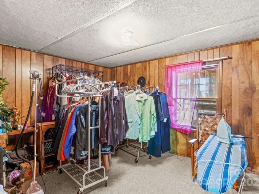 906 Harmony Drive, Statesville, NC 28677.  MLS# CAR4220072, YatesRealty ID 1126. 