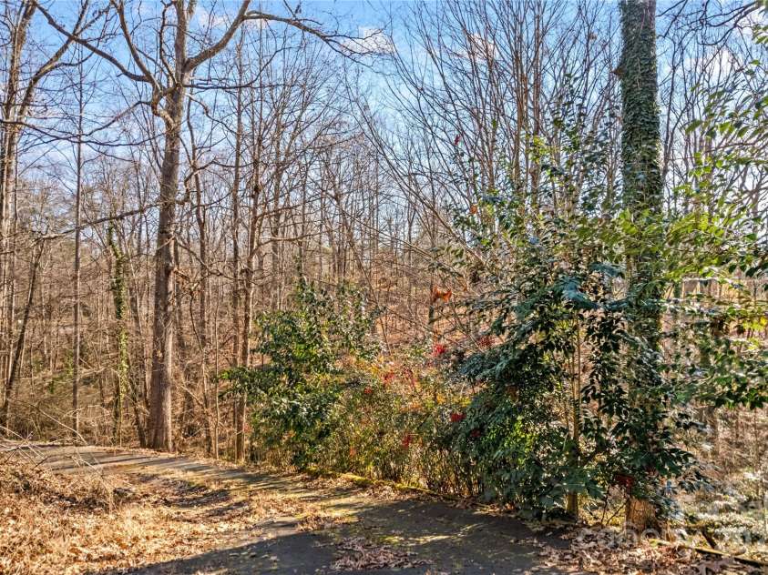 906 Harmony Drive, Statesville, NC 28677.  MLS# CAR4220072, YatesRealty ID 1126. 