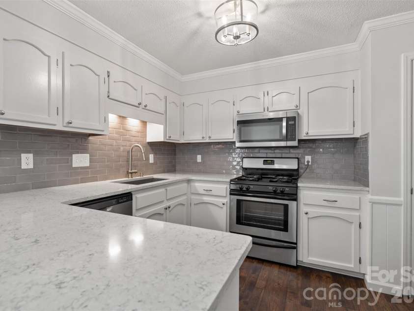 1735 Windyrush Lane, Gastonia, NC 28054.  MLS# CAR4365291, YatesRealty ID 11260. 