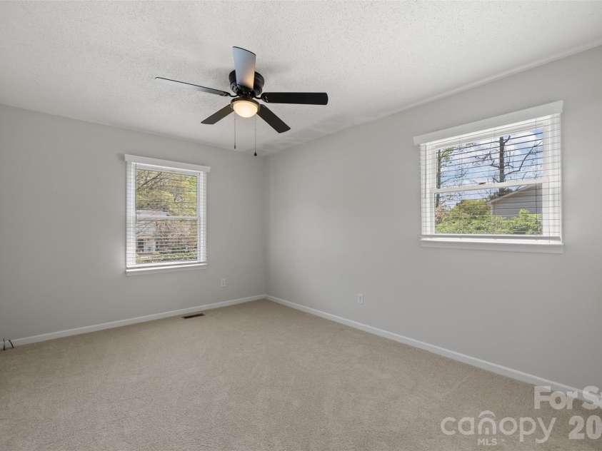 1735 Windyrush Lane, Gastonia, NC 28054.  MLS# CAR4365291, YatesRealty ID 11260. 