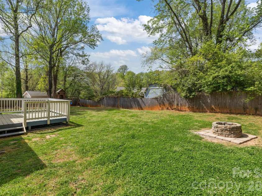 1735 Windyrush Lane, Gastonia, NC 28054.  MLS# CAR4365291, YatesRealty ID 11260. 