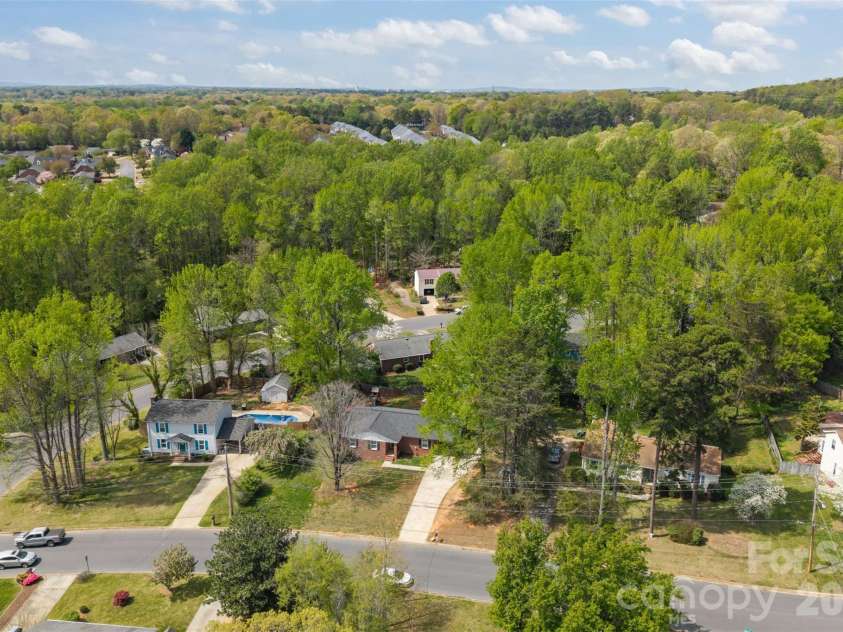 1735 Windyrush Lane, Gastonia, NC 28054.  MLS# CAR4365291, YatesRealty ID 11260. 