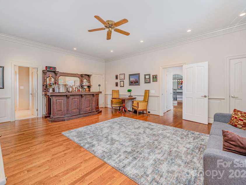 5400 Challisford Lane, Charlotte, NC 28226.  MLS# CAR4254571, YatesRealty ID 11261. 2nd primary