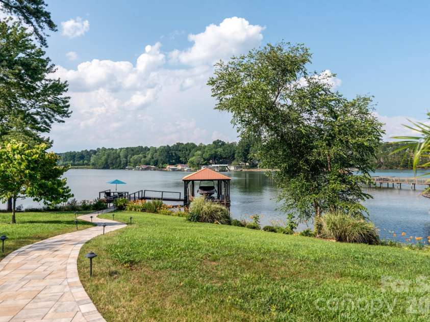 7144 Lynbrook Creek Road, Denver, NC 28037.  MLS# CAR4365380, YatesRealty ID 11263. 