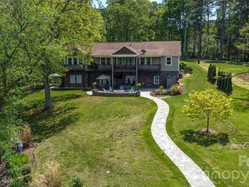 7144 Lynbrook Creek Road, Denver, NC 28037.  MLS# CAR4365380, YatesRealty ID 11263. 