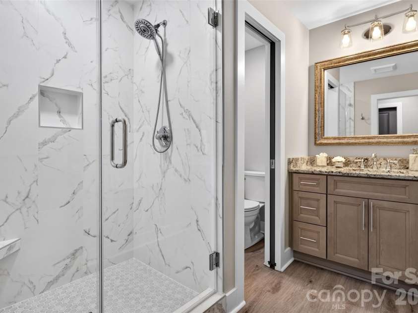 7144 Lynbrook Creek Road, Denver, NC 28037.  MLS# CAR4410382, YatesRealty ID 11263. 4th Ensuite Bathroom
