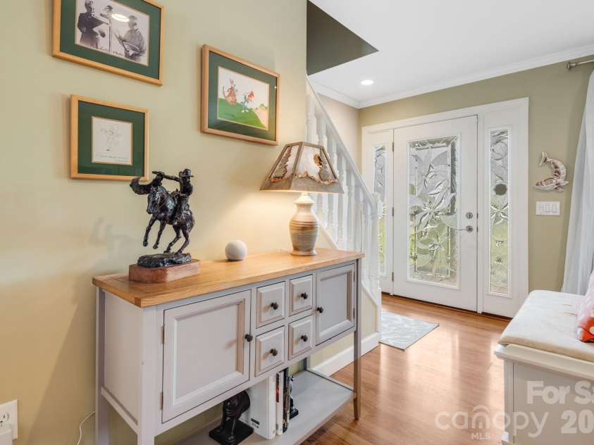 17 Moss Pink Place, Asheville, NC 28806.  MLS# CAR4363290, YatesRealty ID 11265. 
