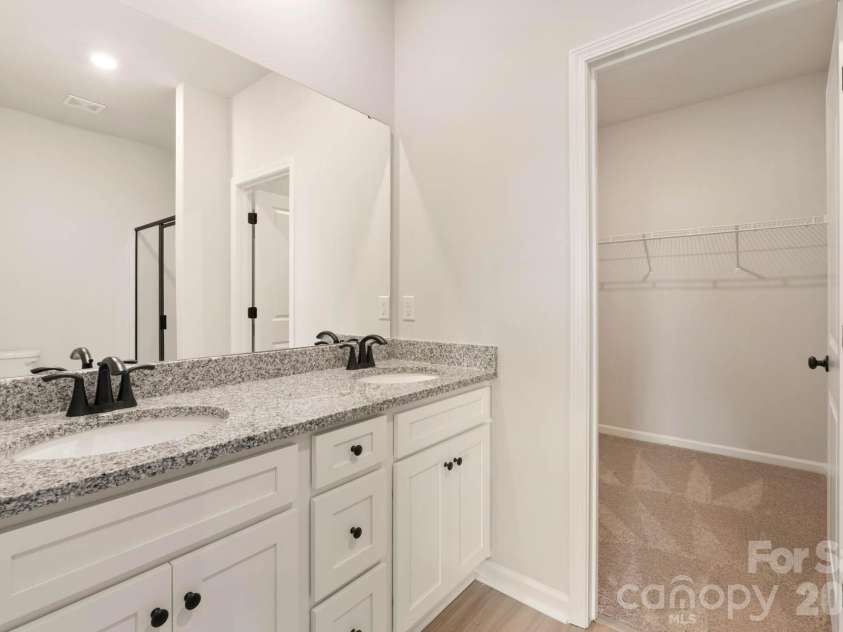 3474 Bear Den Drive, Gastonia, NC 28052.  MLS# CAR4297487, YatesRealty ID 11267. 
