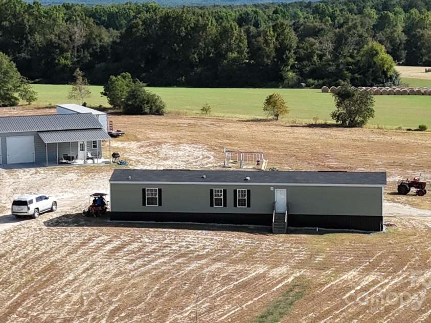 891 Longbranch Road, Jefferson, SC 29718.  MLS# CAR4305017, YatesRealty ID 1127. 