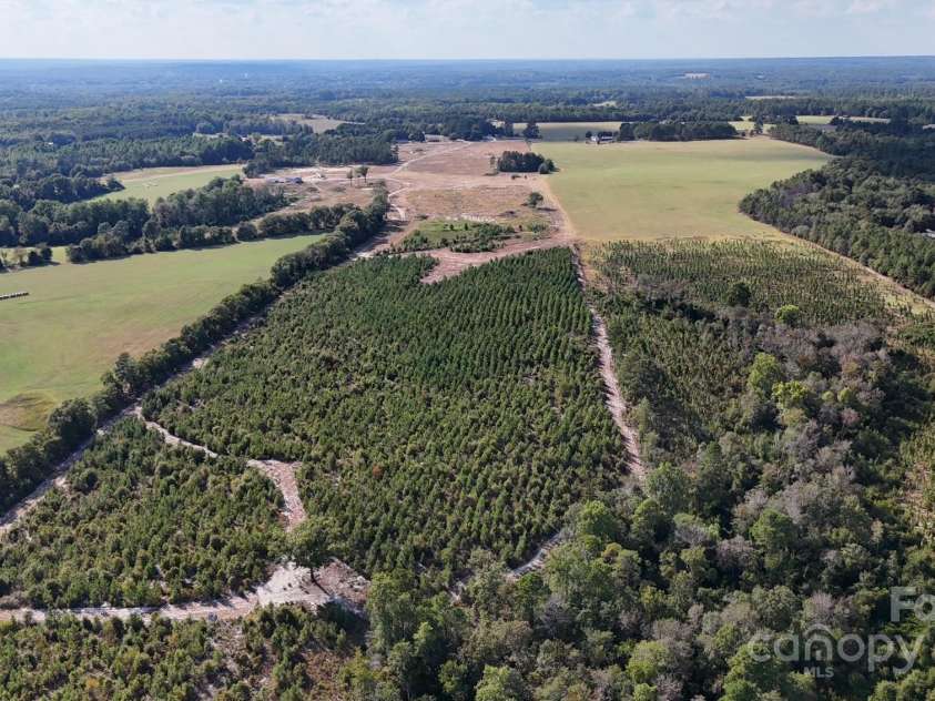 891 Longbranch Road, Jefferson, SC 29718.  MLS# CAR4305017, YatesRealty ID 1127. 