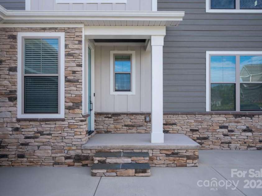 2084 Fordhill Street, Rock Hill, SC 29732.  MLS# CAR4328739, YatesRealty ID 11270. 