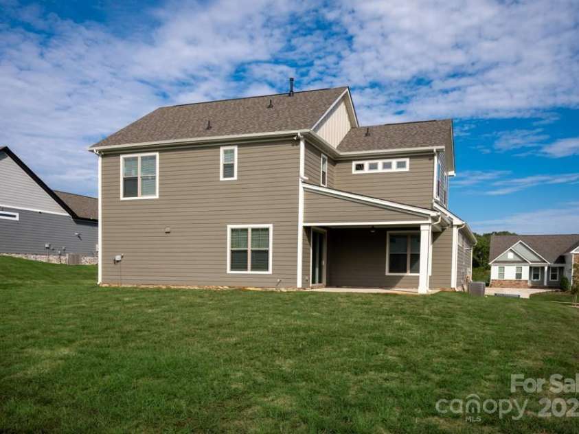2084 Fordhill Street, Rock Hill, SC 29732.  MLS# CAR4328739, YatesRealty ID 11270. 