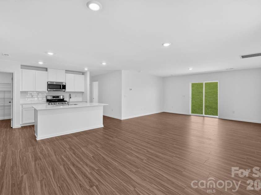 716 Espresso Drive, Shelby, NC 28152.  MLS# CAR4368862, YatesRealty ID 11275. 