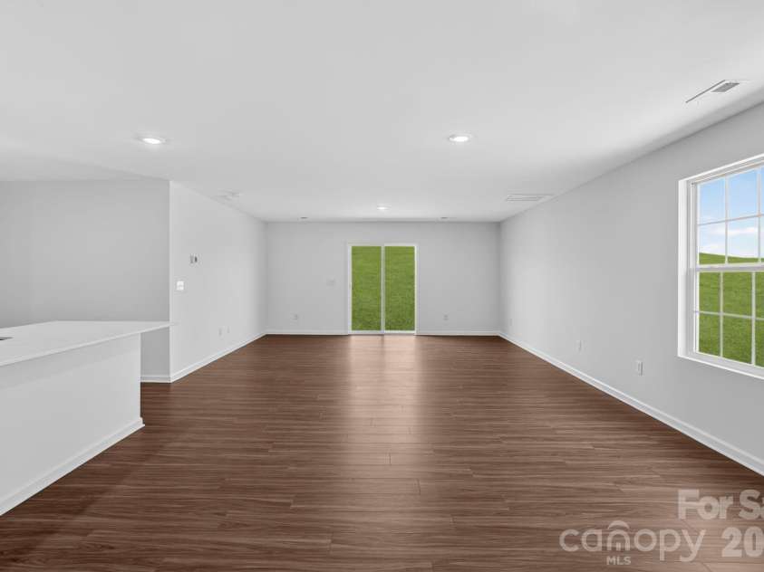 716 Espresso Drive, Shelby, NC 28152.  MLS# CAR4368862, YatesRealty ID 11275. 