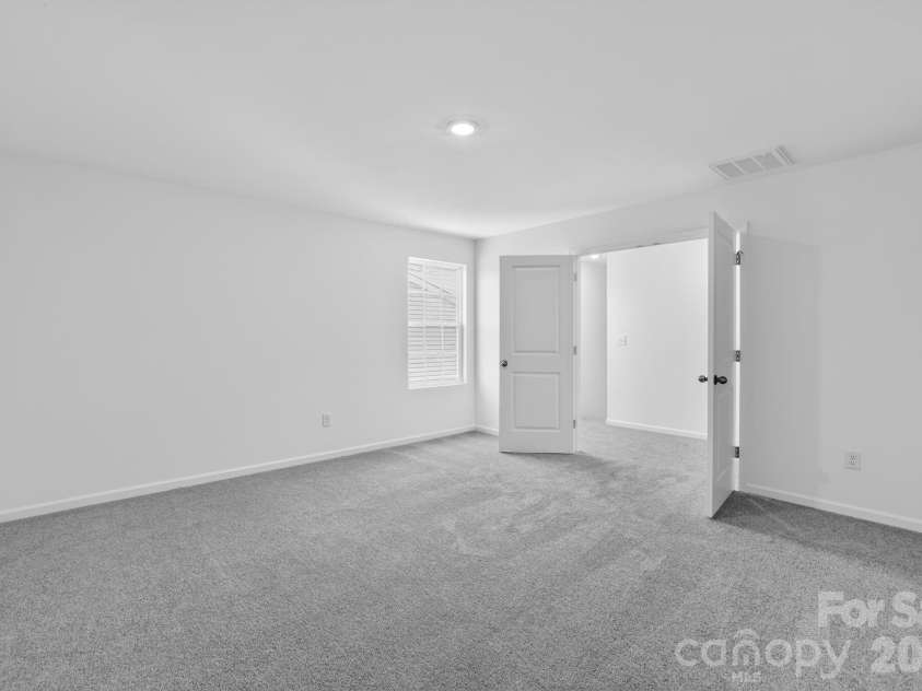 716 Espresso Drive, Shelby, NC 28152.  MLS# CAR4368862, YatesRealty ID 11275. 