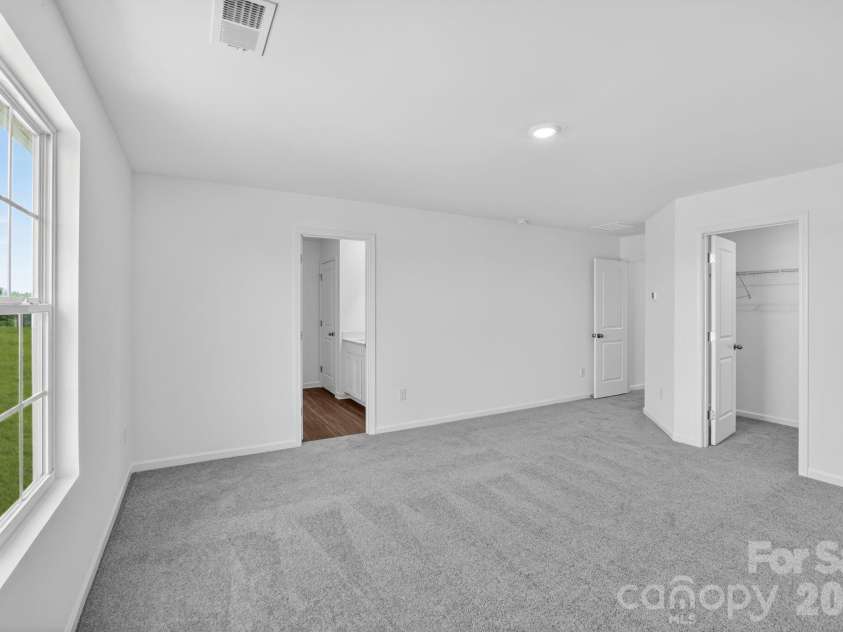 716 Espresso Drive, Shelby, NC 28152.  MLS# CAR4368862, YatesRealty ID 11275. 