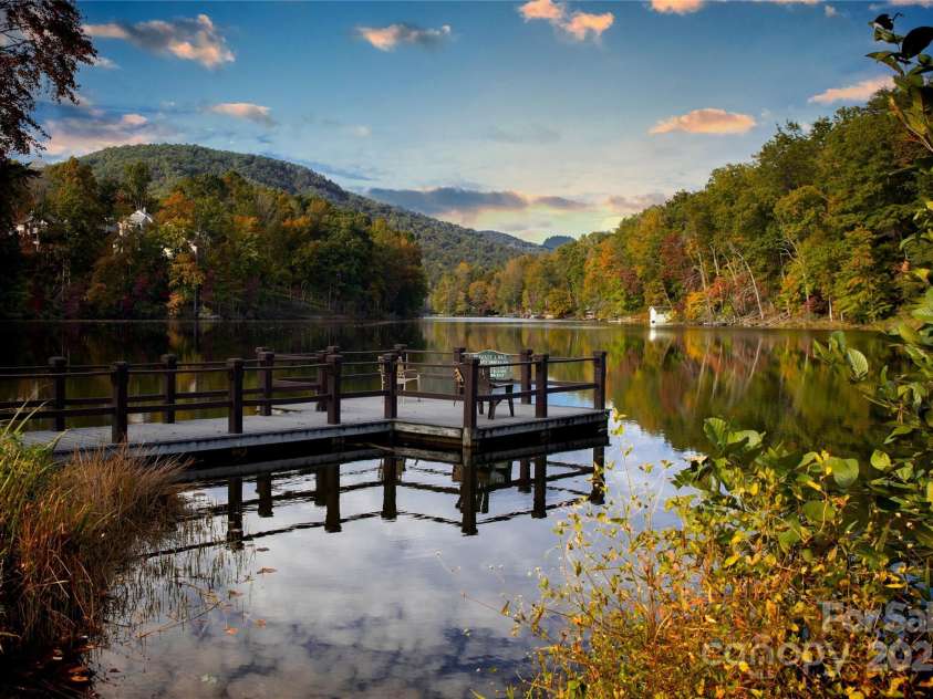 118 Lake Drive, Lake Lure, NC 28746.  MLS# CAR4254226, YatesRealty ID 11276. Bald Mt Lake
