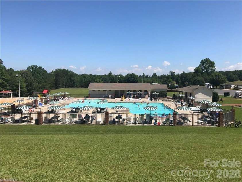 125 Maple Street, New London, NC 28127.  MLS# CAR4366390, YatesRealty ID 11276. 