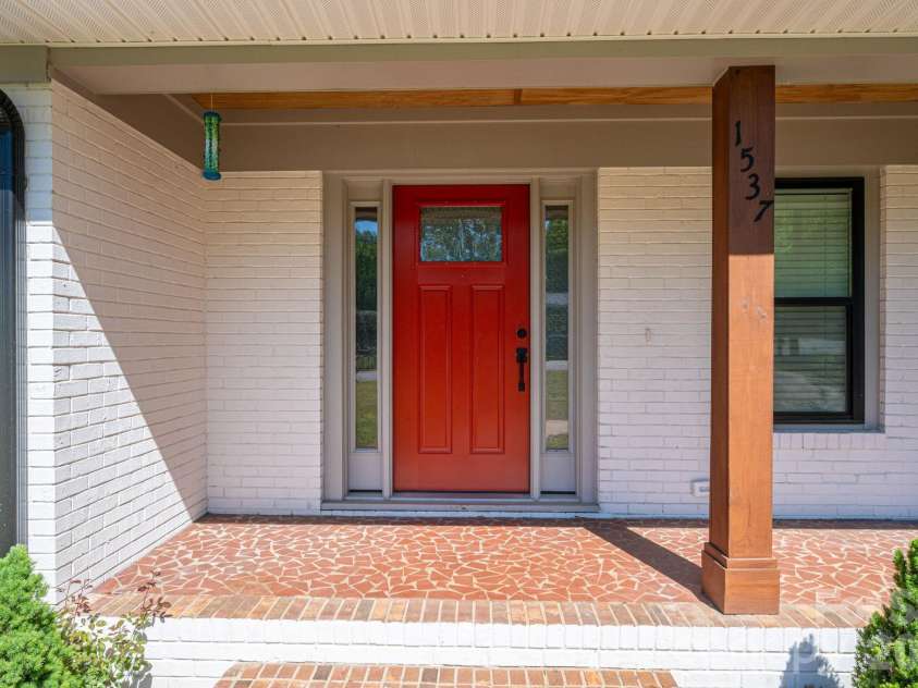 1537 Spangler Drive, Shelby, NC 28150.  MLS# CAR4368917, YatesRealty ID 11277. 