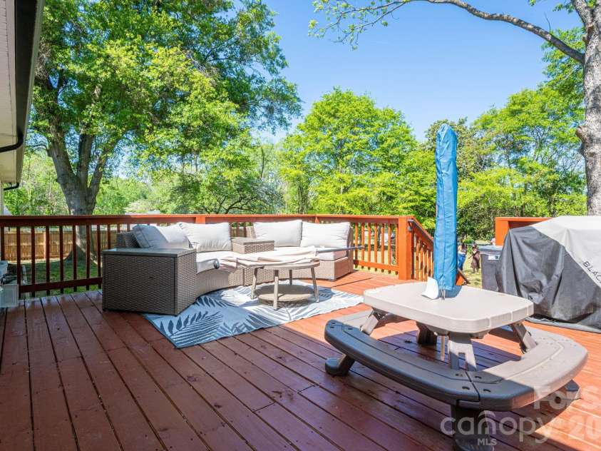 1537 Spangler Drive, Shelby, NC 28150.  MLS# CAR4368917, YatesRealty ID 11277. 