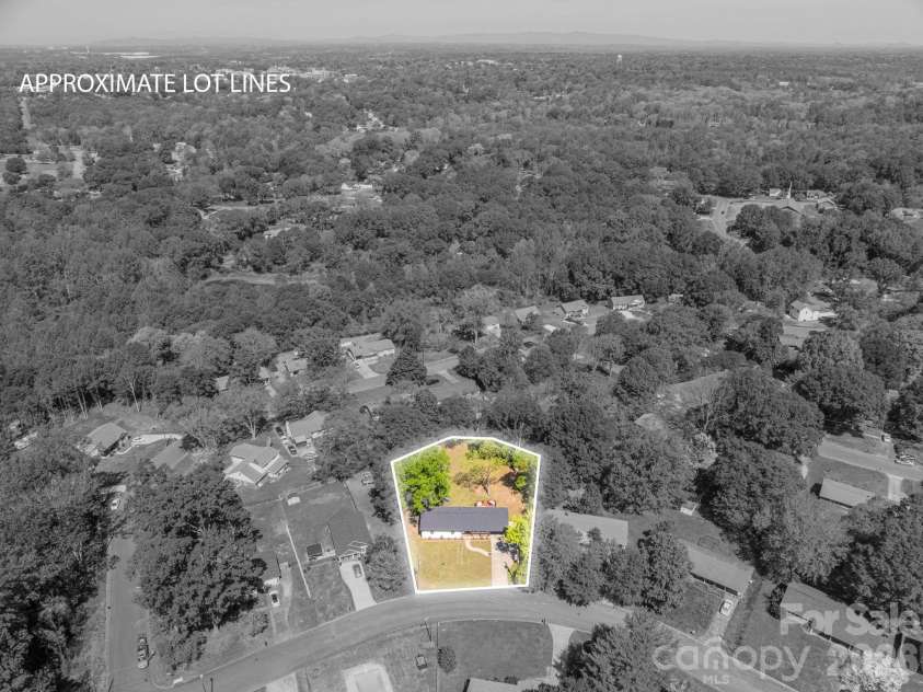 1537 Spangler Drive, Shelby, NC 28150.  MLS# CAR4368917, YatesRealty ID 11277. 