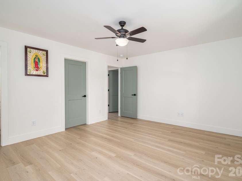 1537 Spangler Drive, Shelby, NC 28150.  MLS# CAR4368917, YatesRealty ID 11277. 