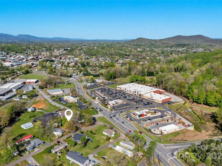 36 & 50 Catawba Avenue, Marion, NC 28752.  MLS# CAR4254471, YatesRealty ID 1128. 