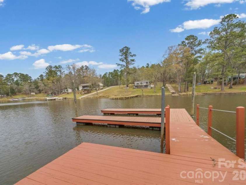 1993 White Oak Road, Camden, SC 29020.  MLS# CAR4369330, YatesRealty ID 11280. 