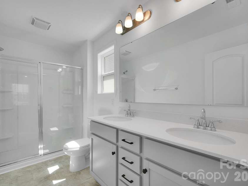 1224 Maxwell Court, Dallas, NC 28034.  MLS# CAR4369290, YatesRealty ID 11281. 