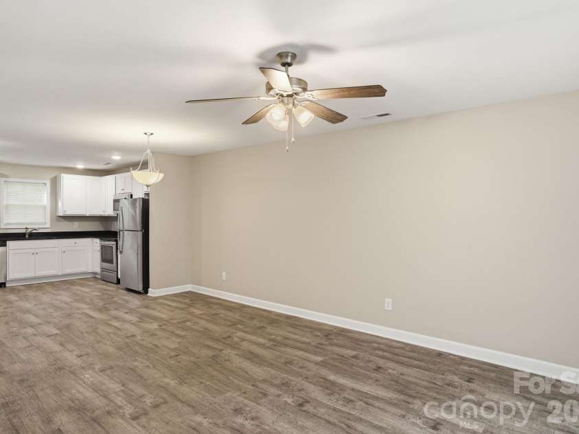 153 Mckinnon Avenue, Concord, NC 28025.  MLS# CAR4366010, YatesRealty ID 11282. 