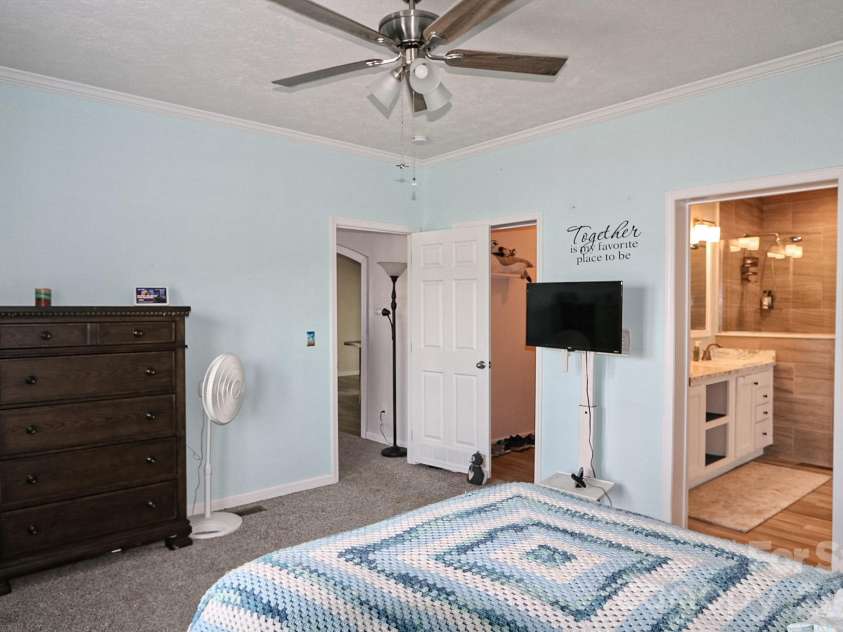 2311 Lafayette Street, Shelby, NC 28152.  MLS# CAR4369329, YatesRealty ID 11284. 