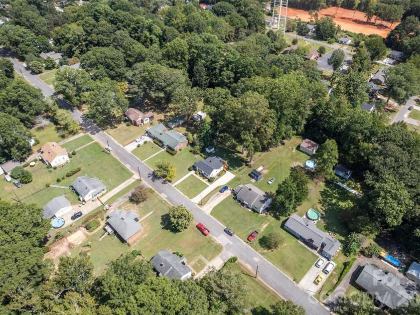 223 Wiley Avenue, York, SC 29745.  MLS# CAR4369361, YatesRealty ID 11286. 