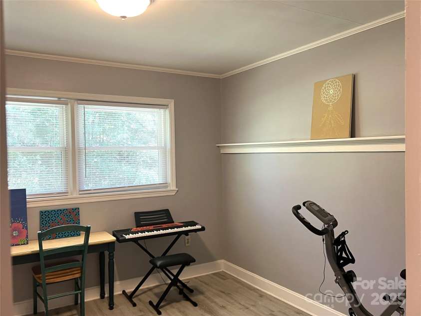 5 Hamden Circle, Cheraw, SC 29520.  MLS# CAR4256305, YatesRealty ID 11287. 
