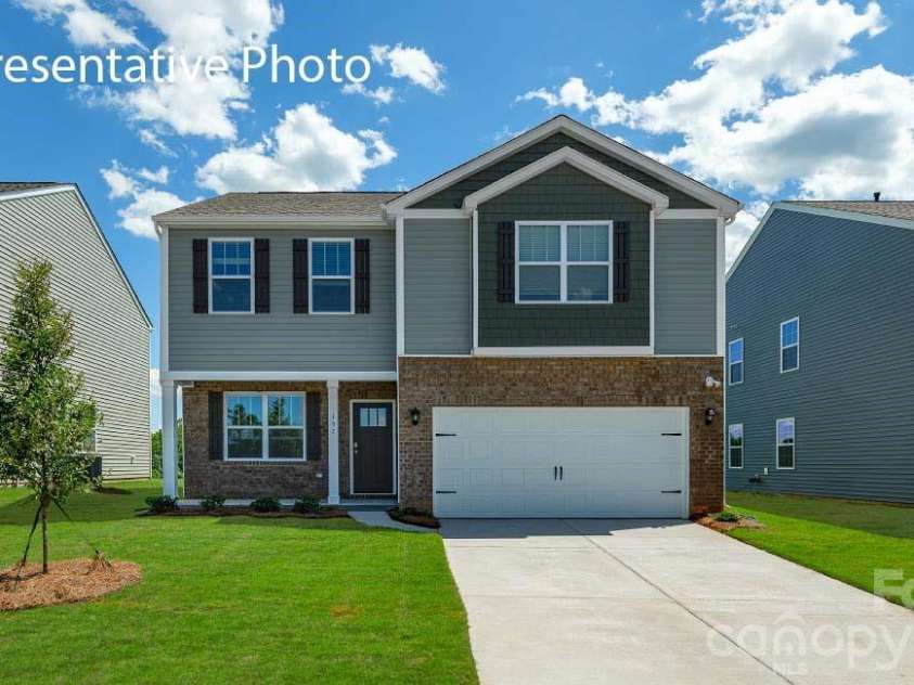 602 Dazzle Loop, Newton, NC 28658.  MLS# CAR4369378, YatesRealty ID 11288. 