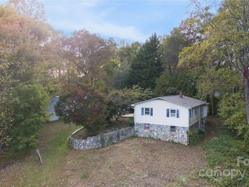 143 Dogwood Acres Loop, Marion, NC 28752.  MLS# CAR4316722, YatesRealty ID 1129. 