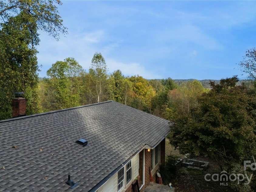 143 Dogwood Acres Loop, Marion, NC 28752.  MLS# CAR4316722, YatesRealty ID 1129. 